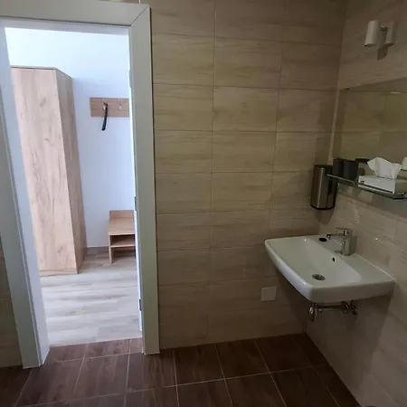 Belkert Etterem Es Panzio Bed & Breakfast *