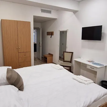 Belkert Etterem Es Panzio Bed & Breakfast Debrecen