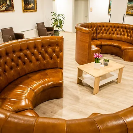 Belkert Etterem Es Panzio Debrecen