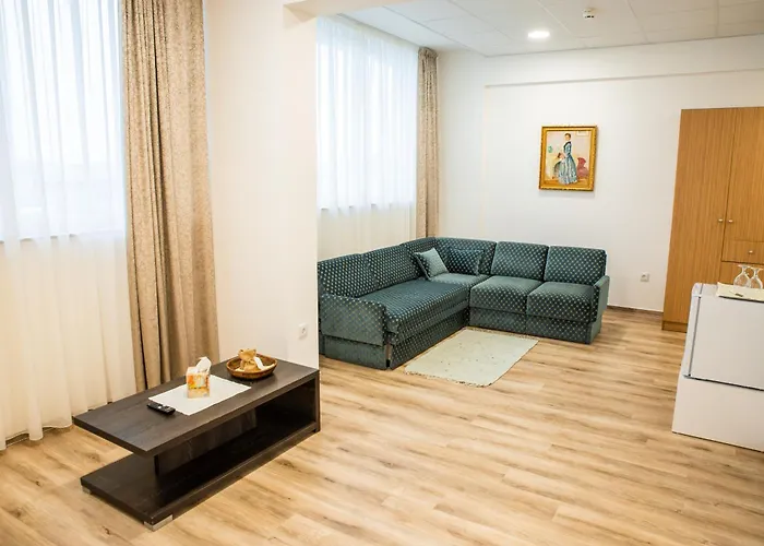 Belkert étterem és Panzió Alojamento de Acomodação e Pequeno-almoço 3*